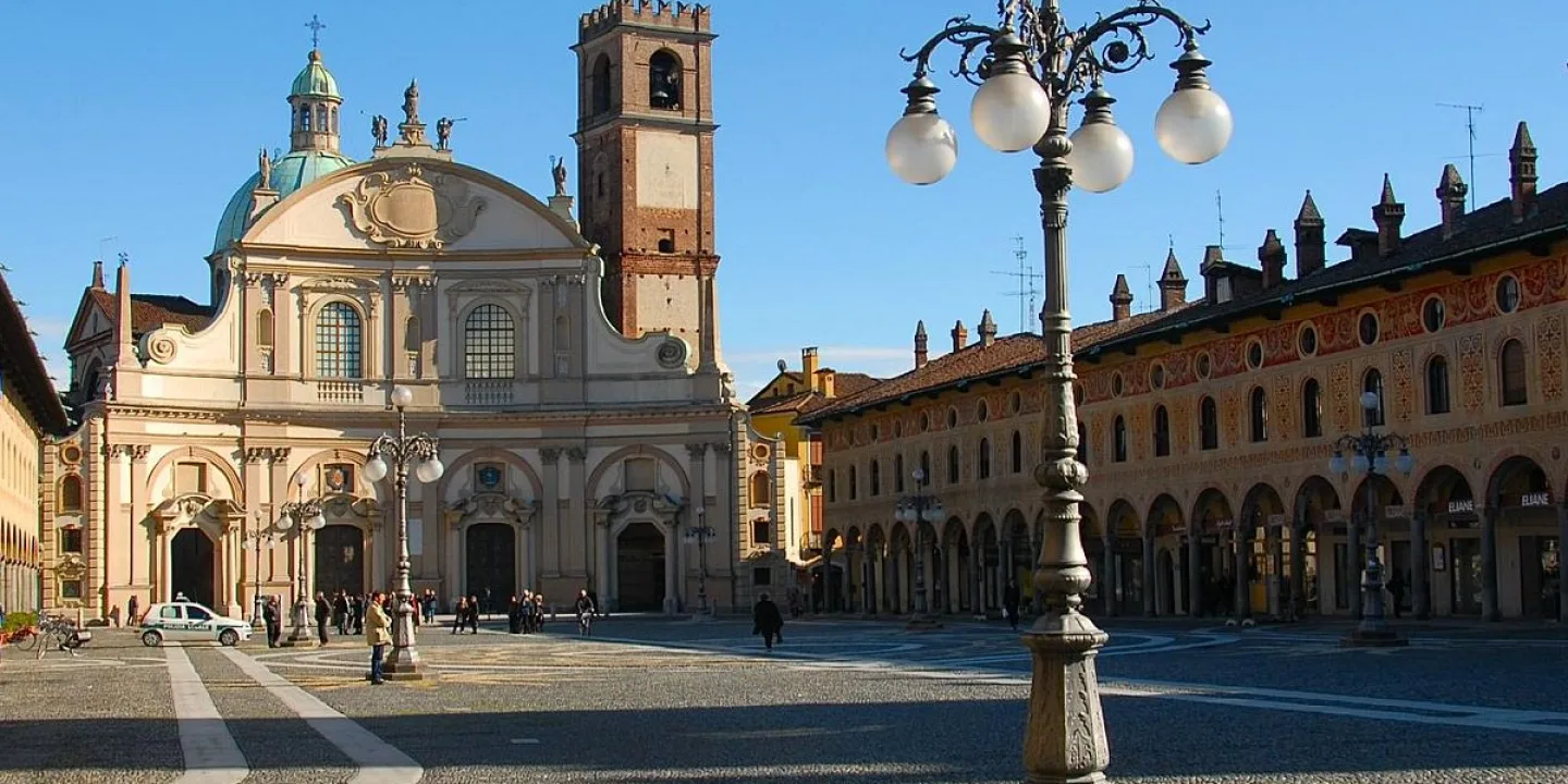 Vigevano e la sua Piazza Ducale